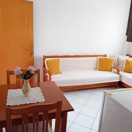 Apartment Nada *